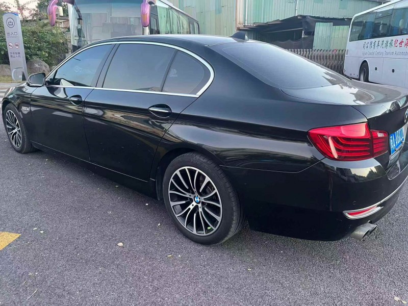 漳州17年宝马5系8