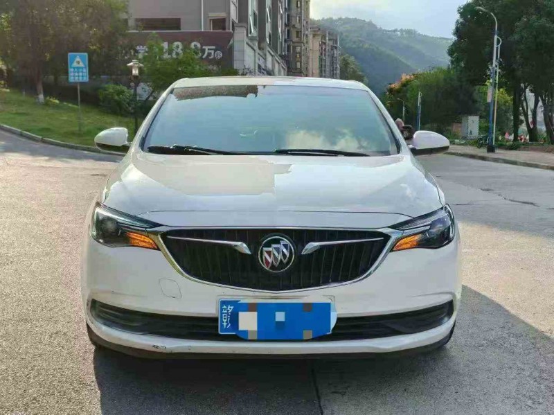 三明21年别克英朗1