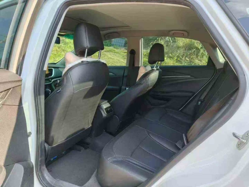 三明21年别克英朗6