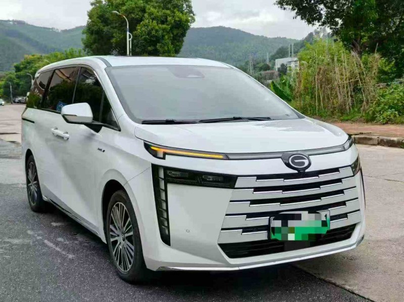 三明24年传祺E82