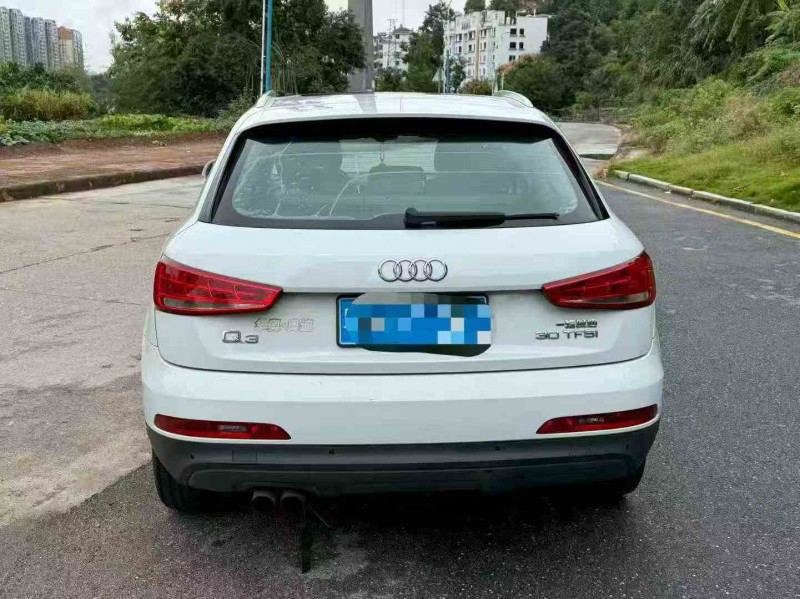 漳州14年奥迪Q38