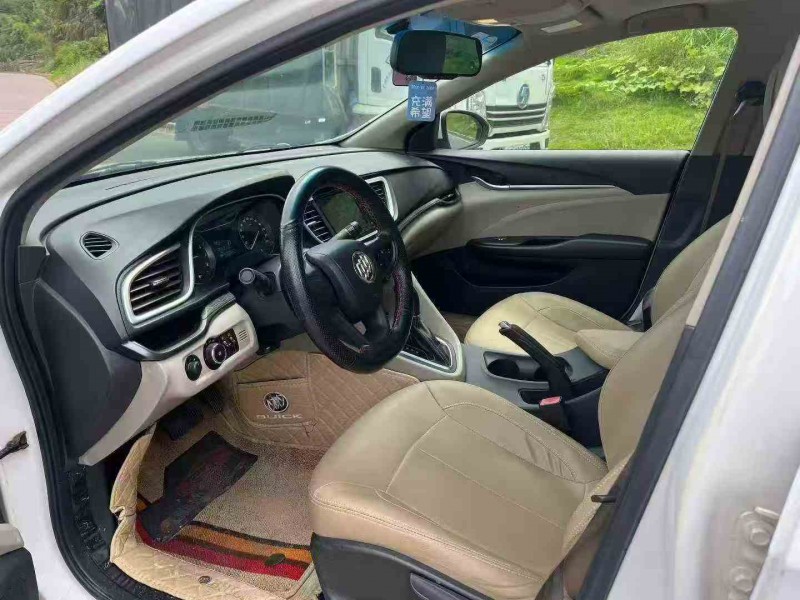 莆田16年别克英朗4