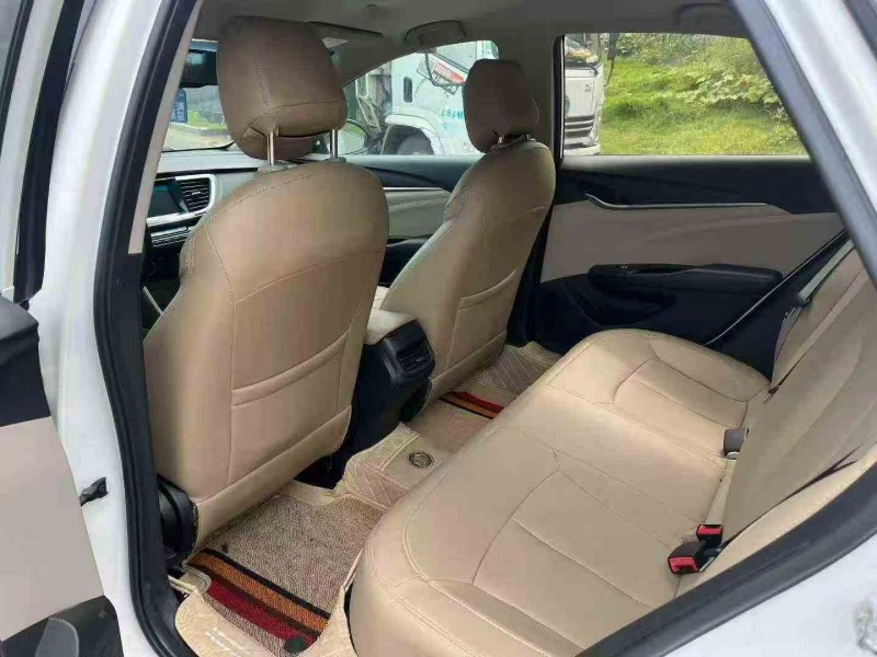 莆田16年别克英朗5