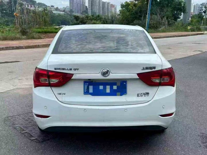 莆田16年别克英朗7