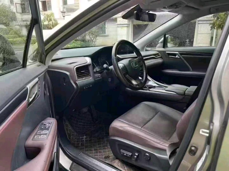 广州21年雷克萨斯RX4