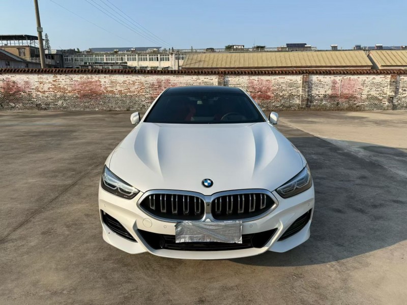 徐州24年宝马8系1