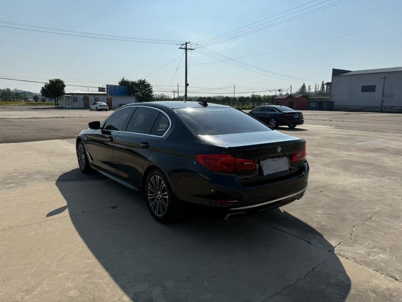 徐州19年宝马5系3