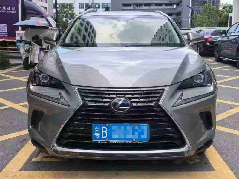 深圳18年雷克萨斯NX1