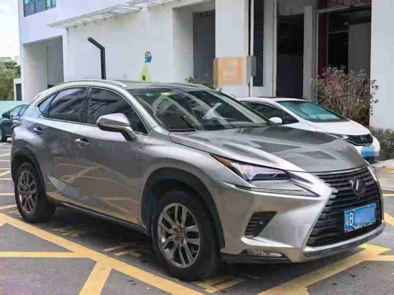 深圳18年雷克萨斯NX3