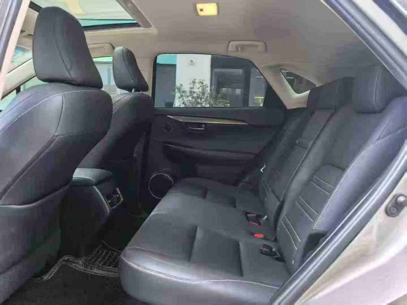 深圳18年雷克萨斯NX6