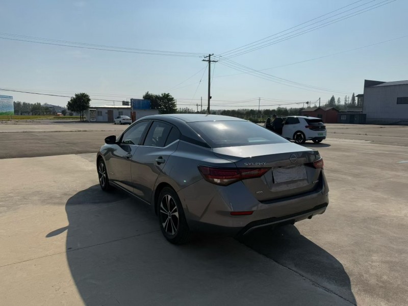 徐州23年日产轩逸3