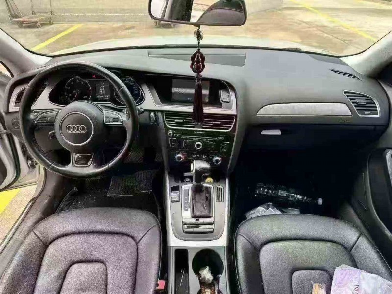 南平15年奥迪A4L5