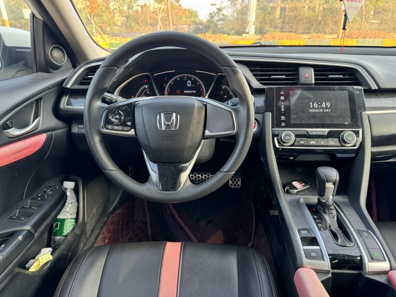 潮州19年本田思域2