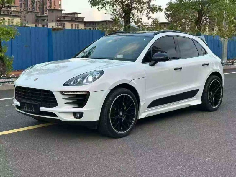 漳州17年保时捷Macan2