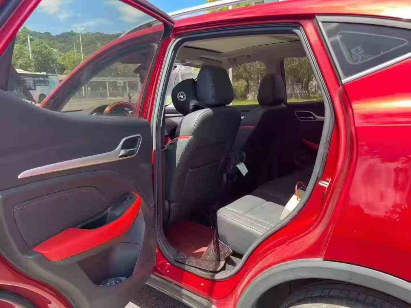 漳州20年名爵ZS4