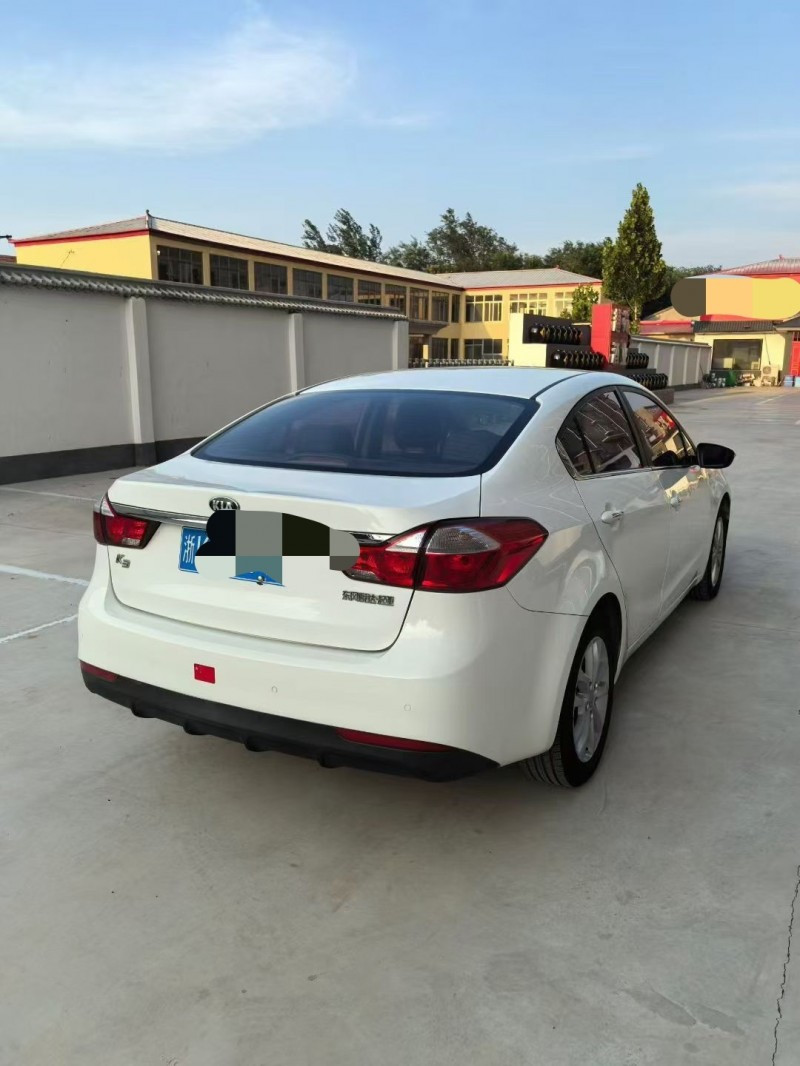 邯郸16年起亚K36