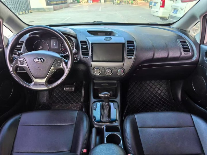 邯郸16年起亚K38