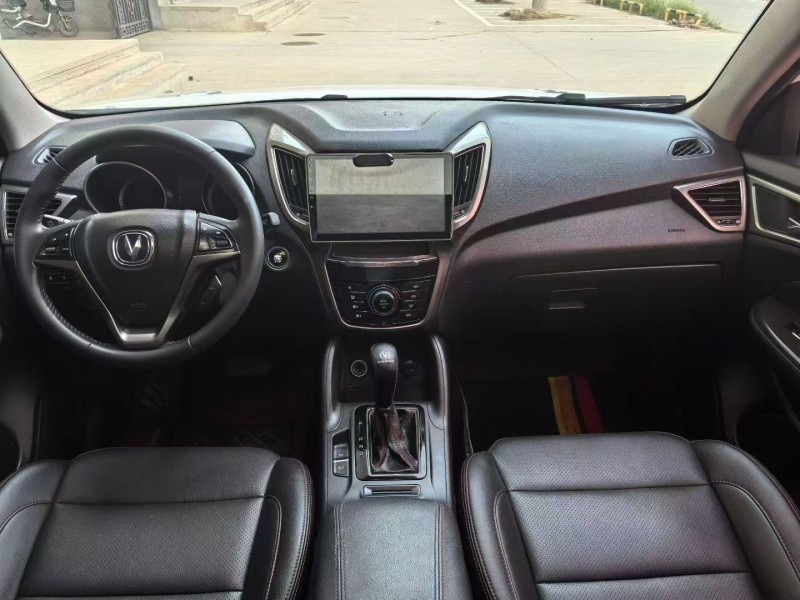 邯郸16年长安汽车CS757