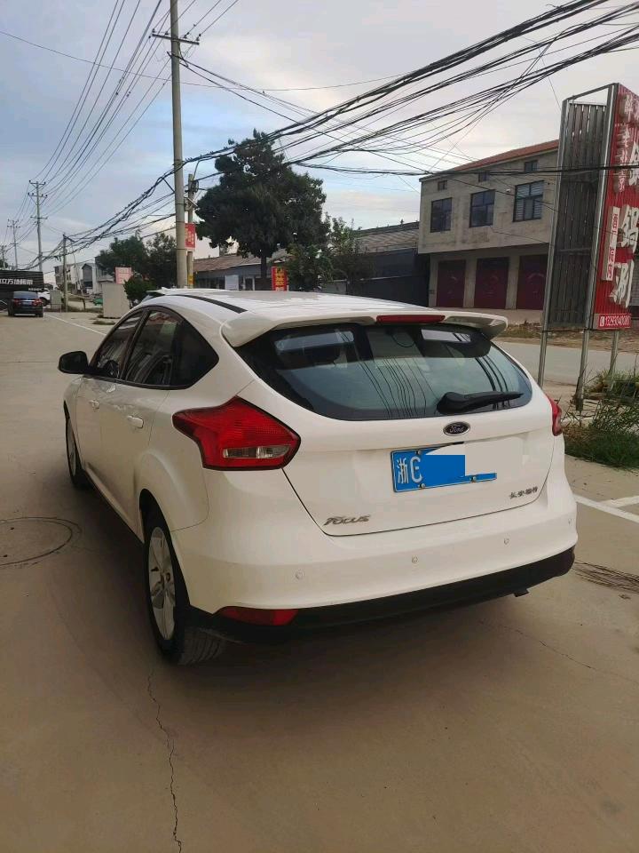 邯郸17年福特福克斯5