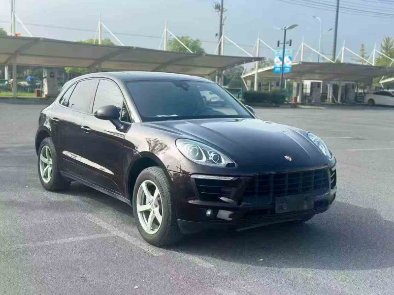 舟山17年保时捷Macan2