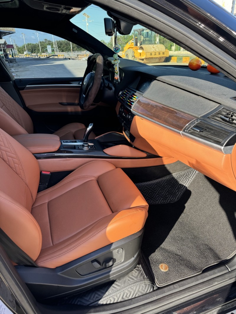 潮州11年宝马X69