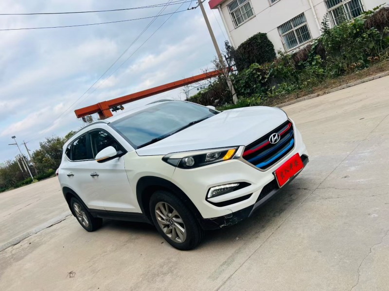 烟台17年现代途胜2