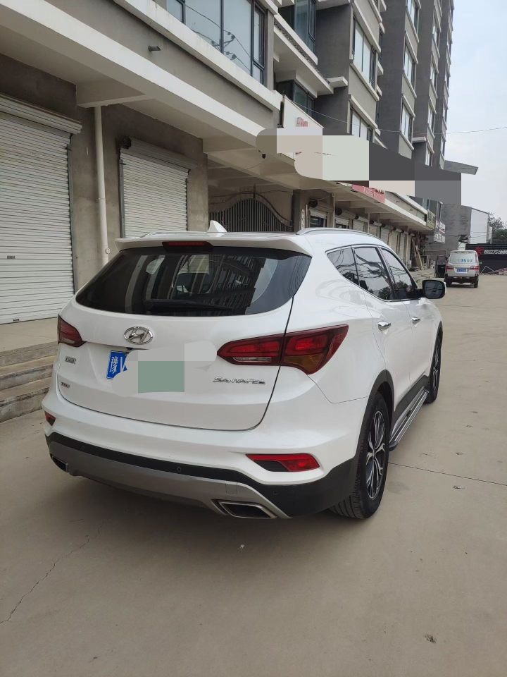 邯郸18年现代全新胜达9