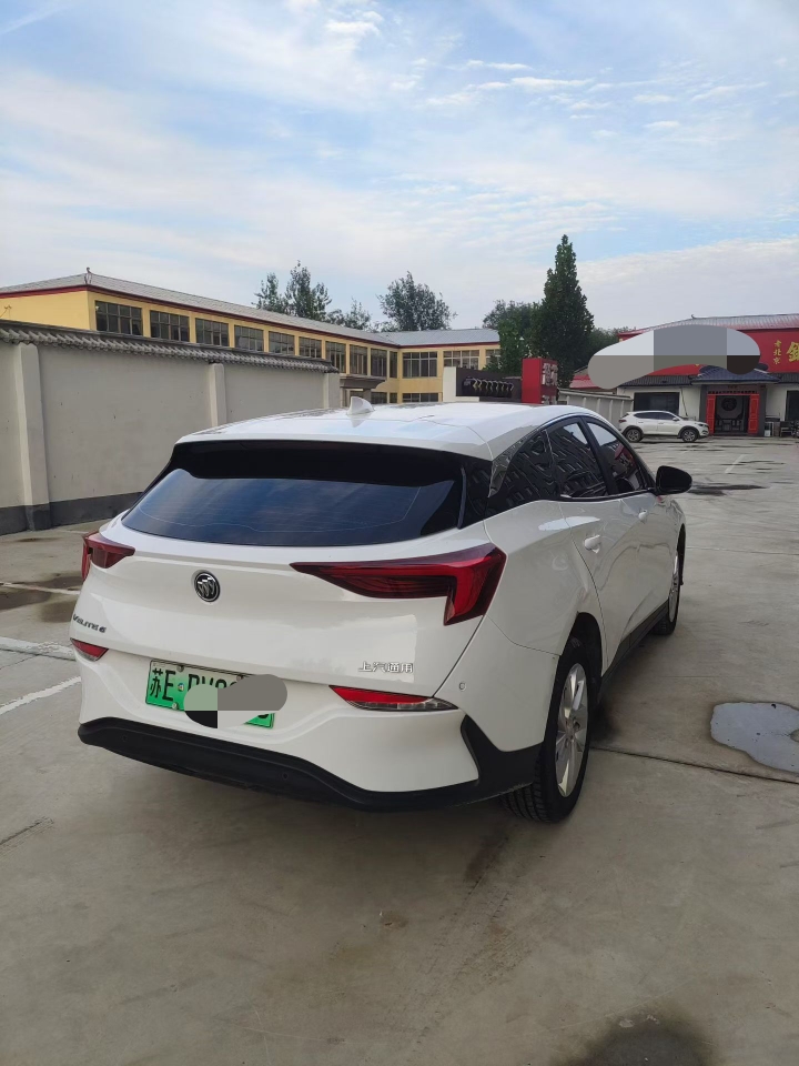 邯郸24年别克微蓝3