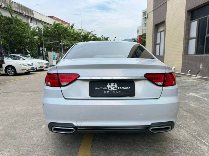 东莞18年吉利帝豪9