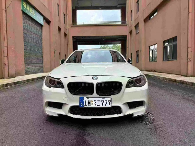 重庆12年宝马5系1