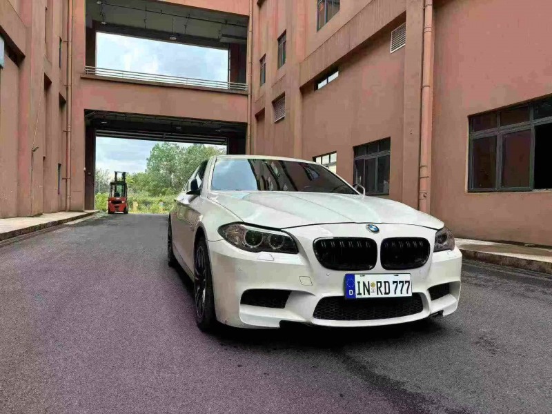 重庆12年宝马5系2