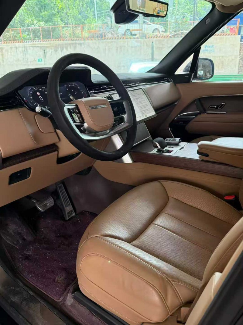 兰州25年路虎揽胜行政3