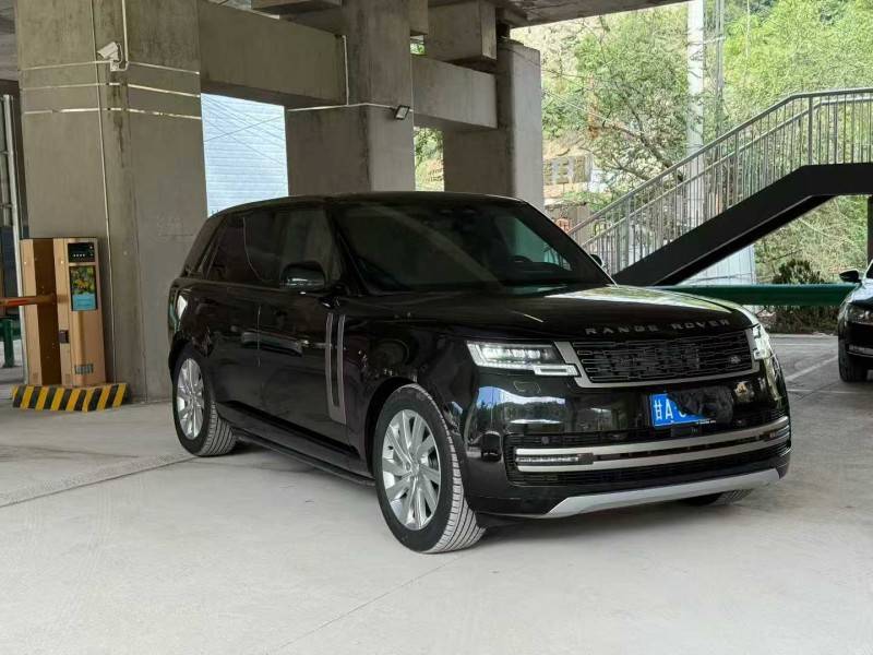 兰州25年路虎揽胜行政8