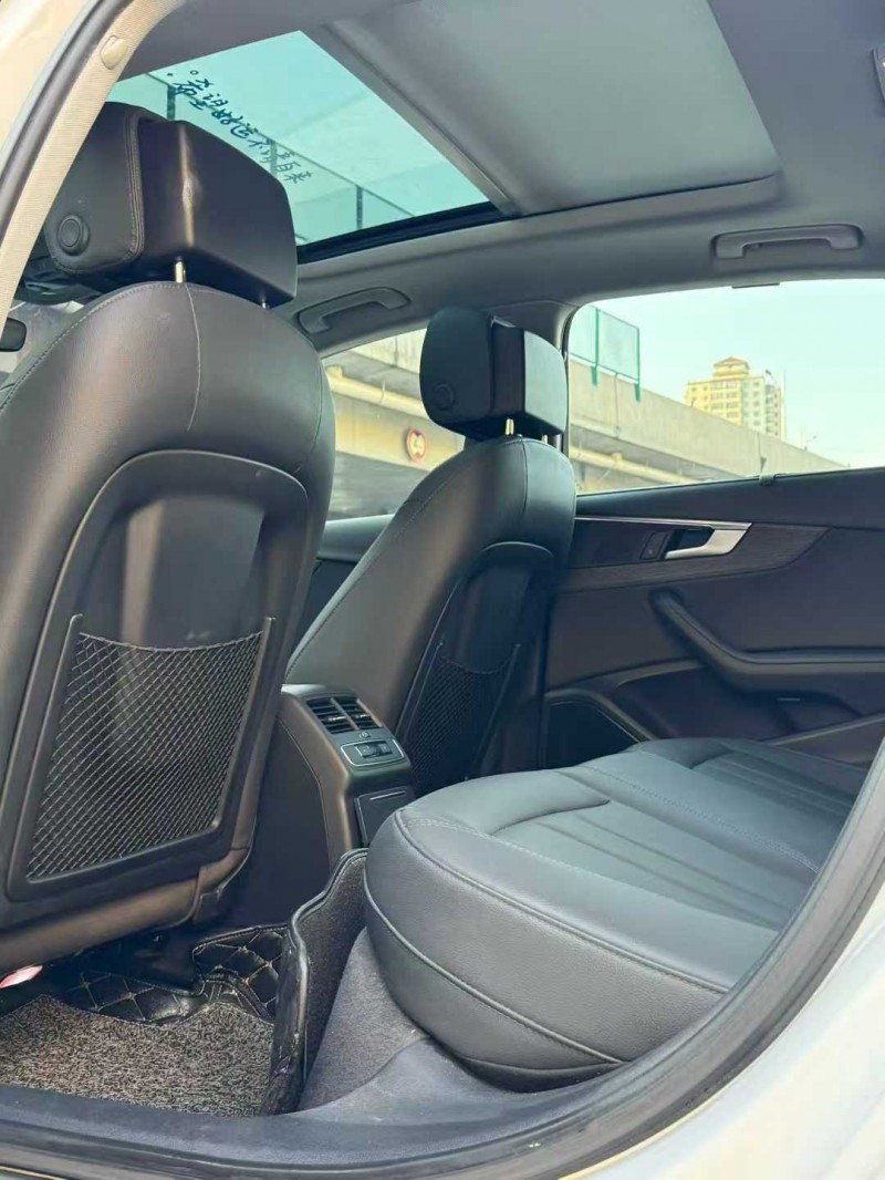 兰州22年奥迪A4L5