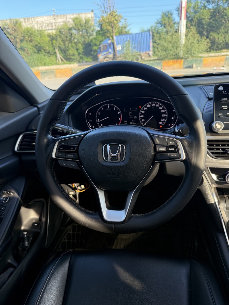 潮州20年本田雅阁6