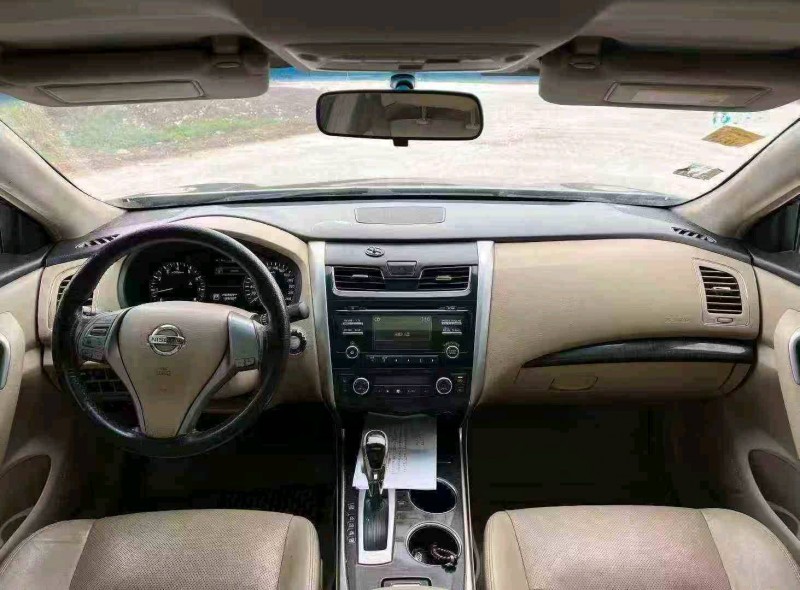 淮安15年日产天籁4