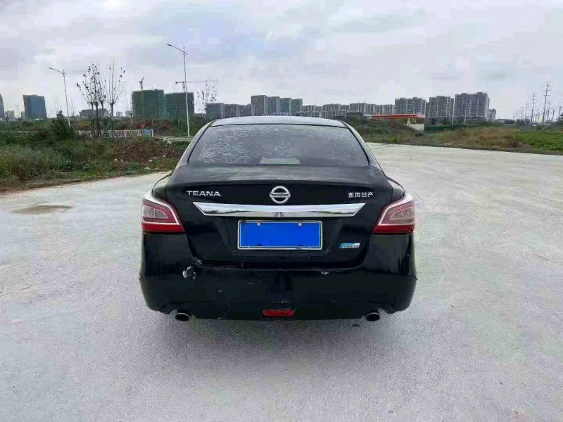 淮安15年日产天籁9