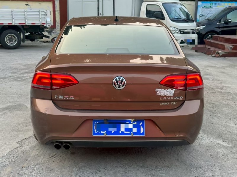 淄博15年大众凌渡9