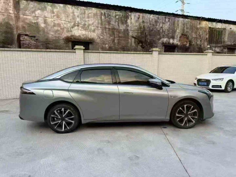 江门23年传祺埃安S8