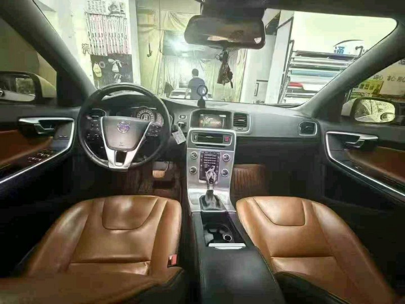 景德镇17年沃尔沃S60L4