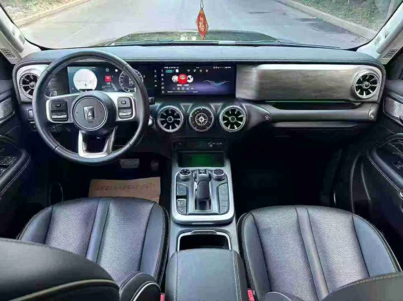 石家庄22年长城汽车坦克8