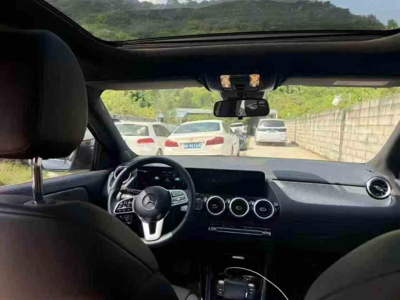 珠海22年奔驰GLA4