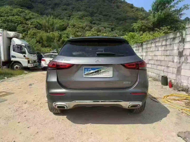 珠海22年奔驰GLA9