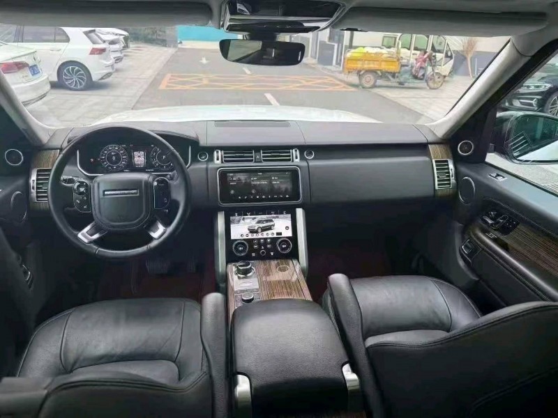 菏泽19年路虎揽胜行政7