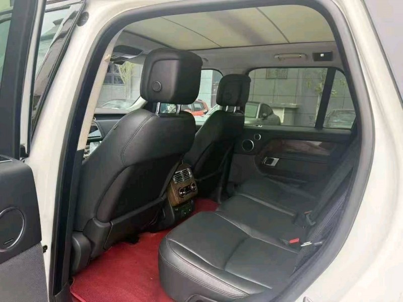 菏泽19年路虎揽胜行政9