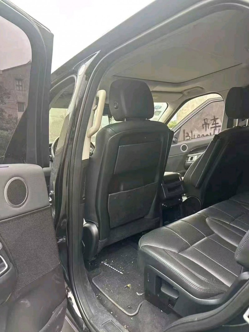 台州18年路虎发现7