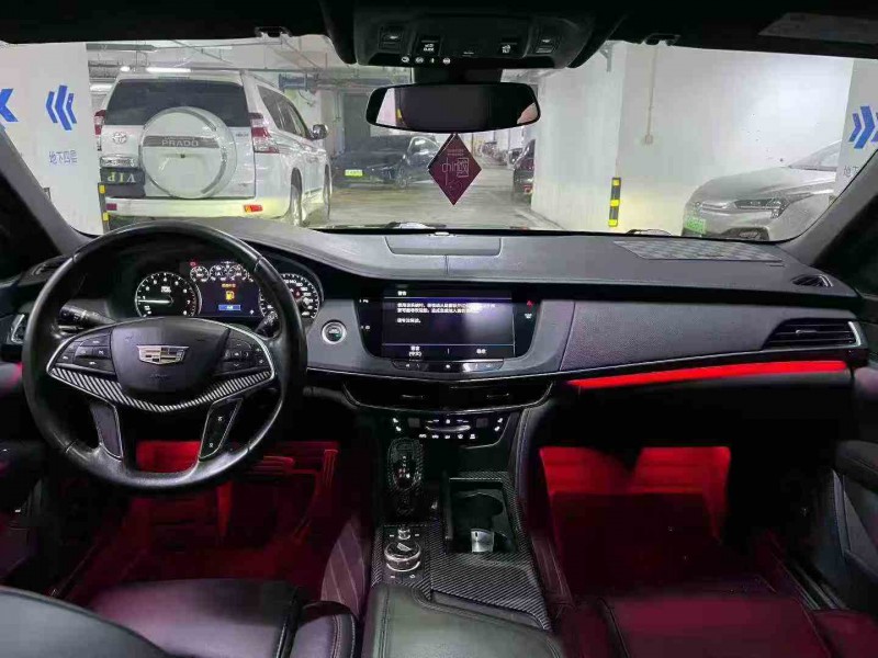 成都21年凯迪拉克CT65