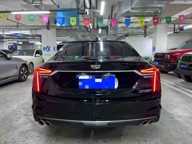 成都21年凯迪拉克CT69