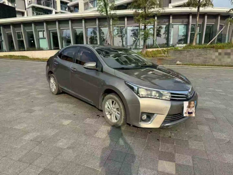 广州15年丰田卡罗拉3