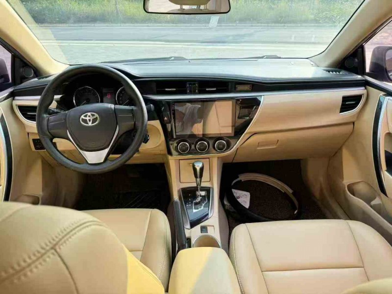 广州15年丰田卡罗拉5